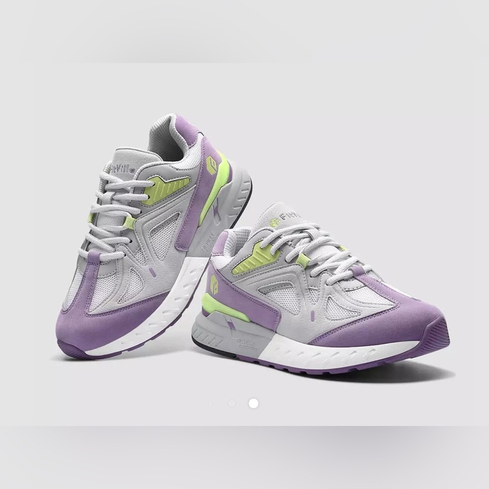 Fit-Ville Rebound Core arch & heel support  comfort when all day on your feet.